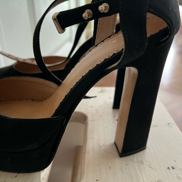 H&M black suede platform ankle strap heels - Picture 5 of 15